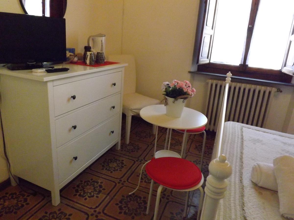 B&B Central Toma 2 Montecatini Terme Buitenkant foto